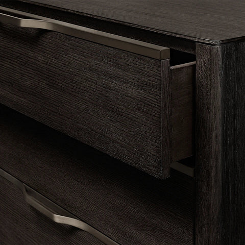 Pada 6-Drawer Dresser Pada 6-Drawer Dresser