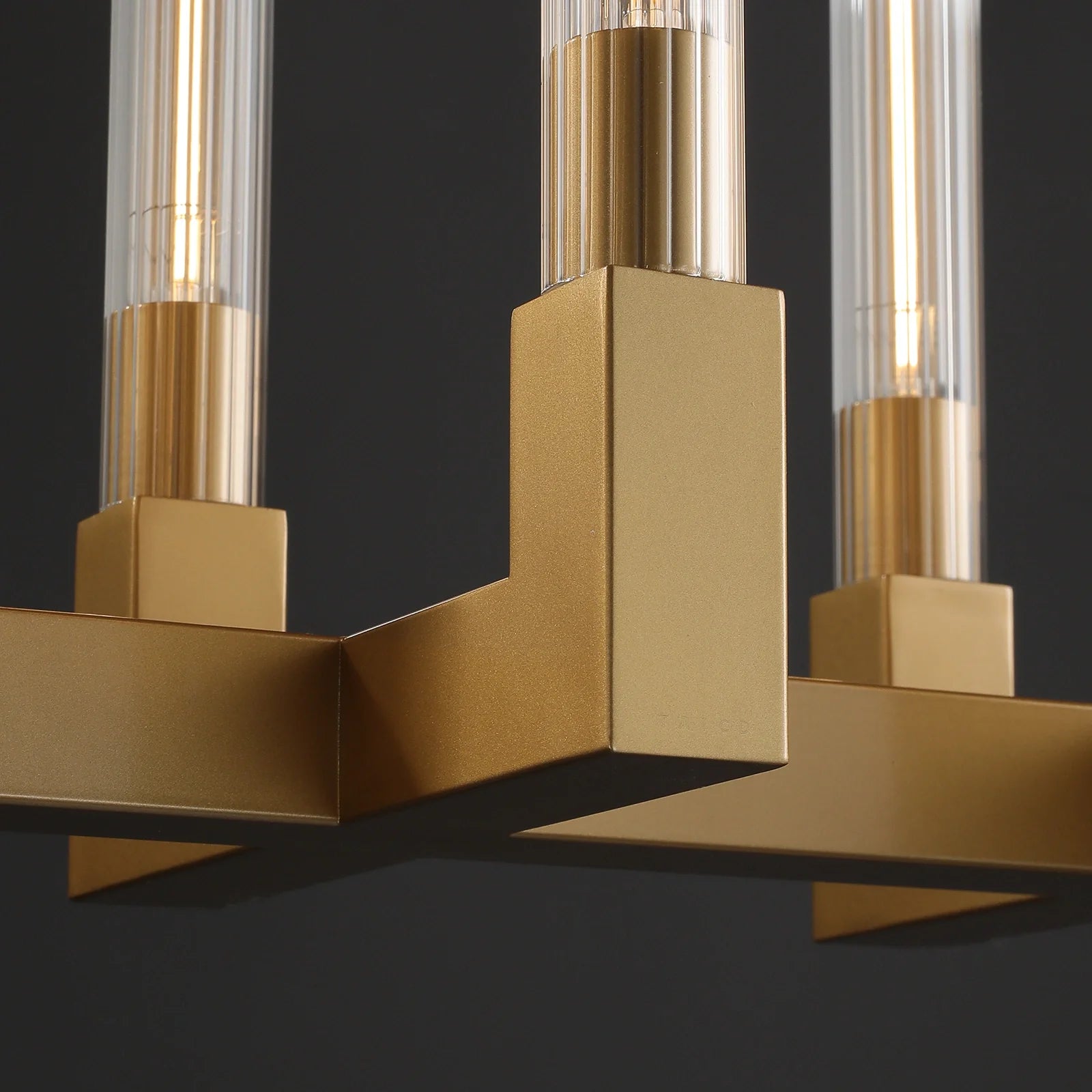 Danle Linear Chandelier