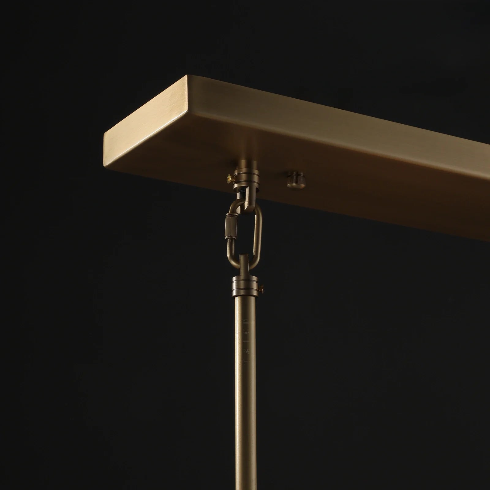 Danle Linear Chandelier