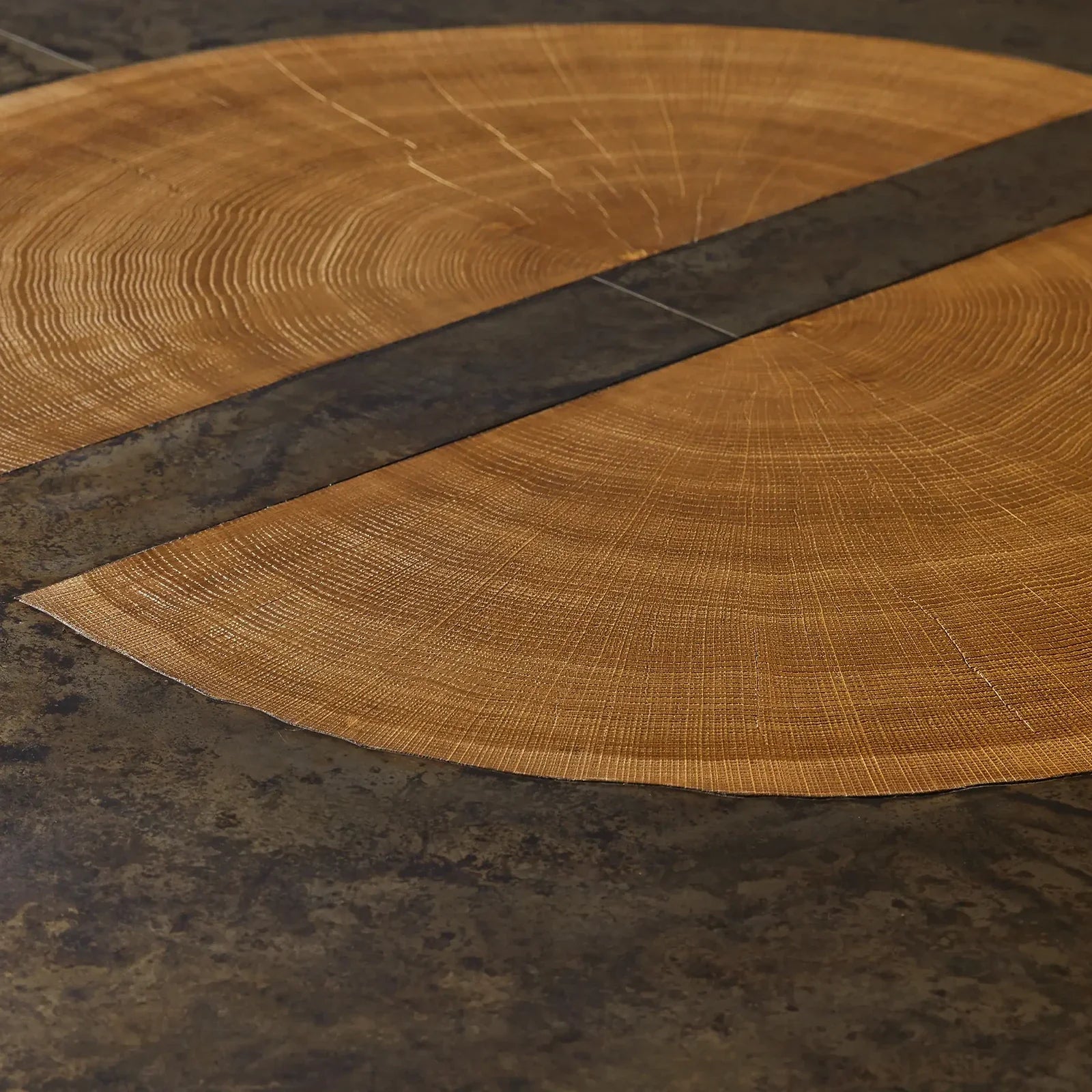 Acacius Artisan Round Dining Table in Reclaimed Reclaimed Wood