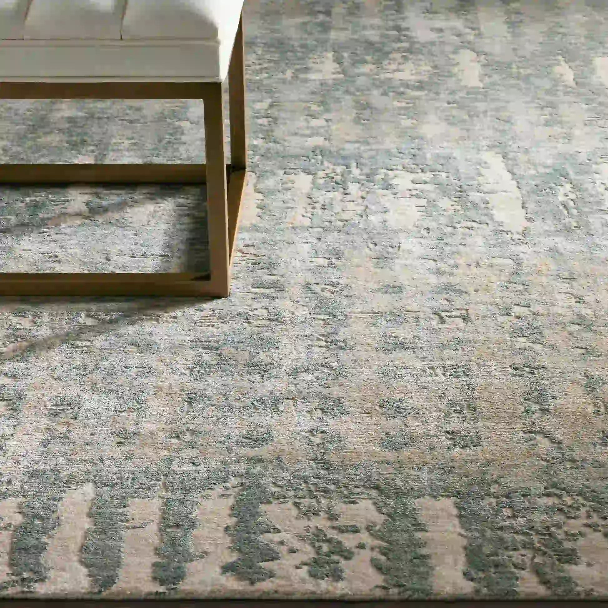 Grafn Hand-Knotted Rug