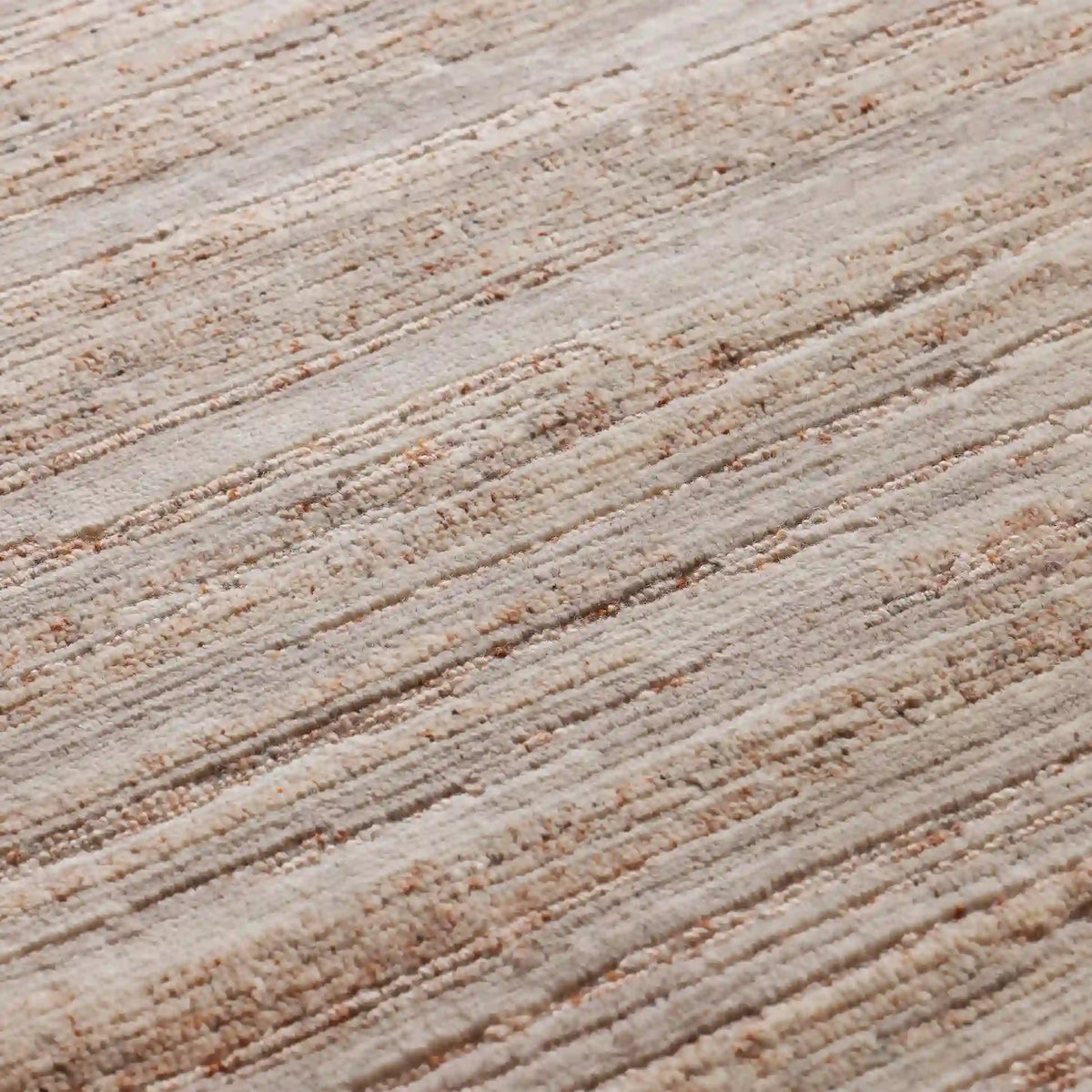 Anzon Hand-Knotted Round Rug