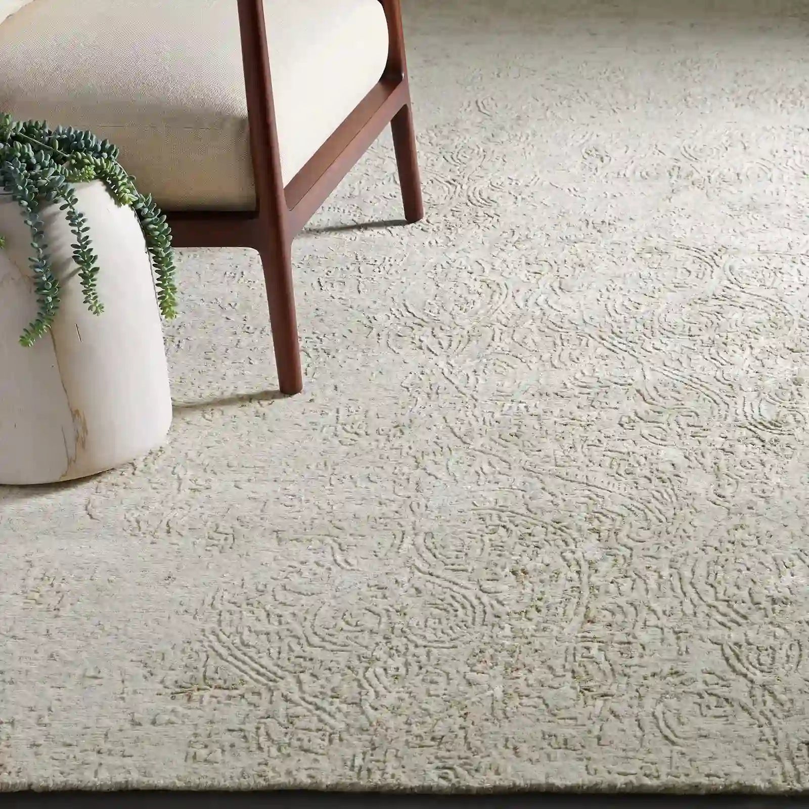 Harlowe Hand-Knotted Wool Viscose Rug