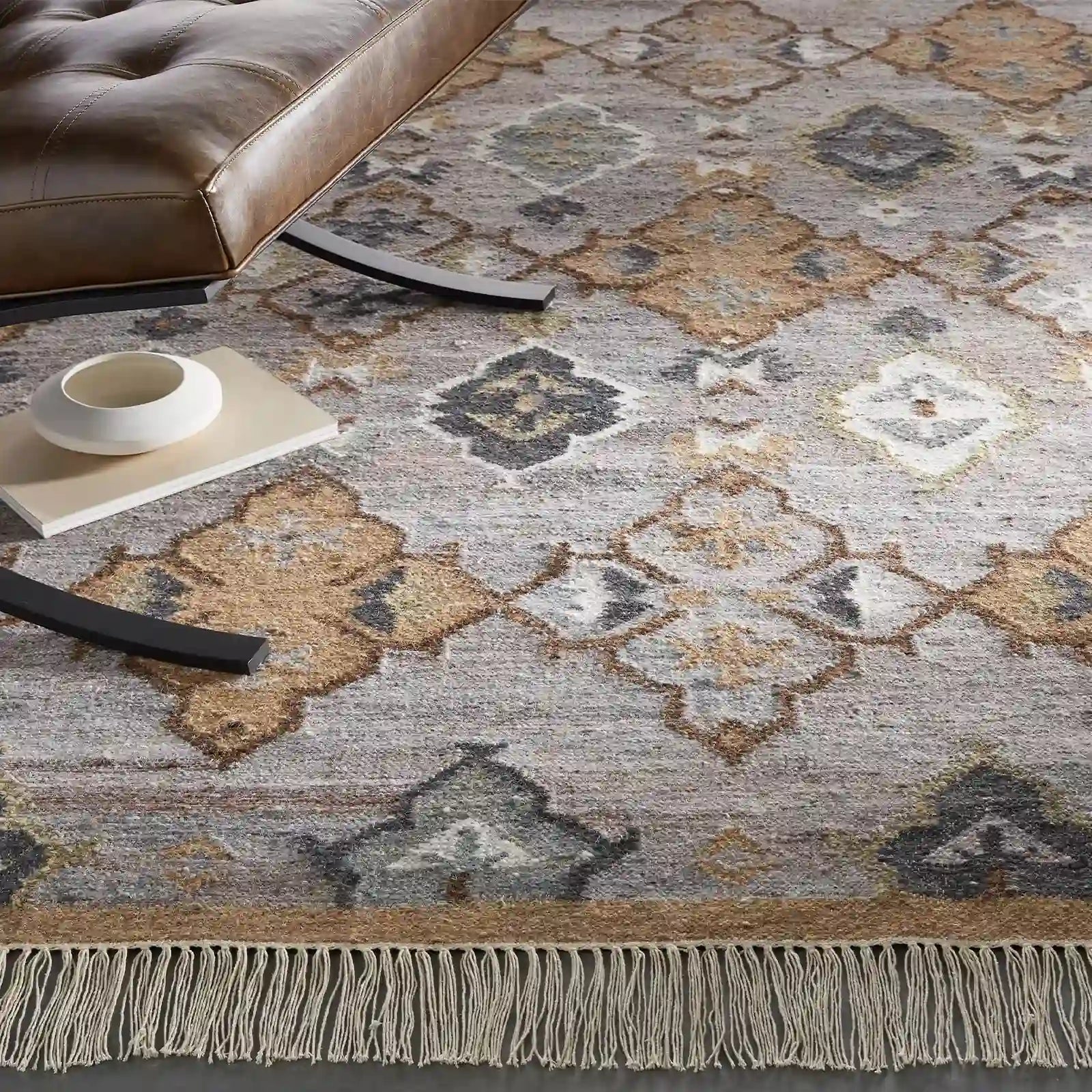 Liora Grey Wool Dhurrie Rug