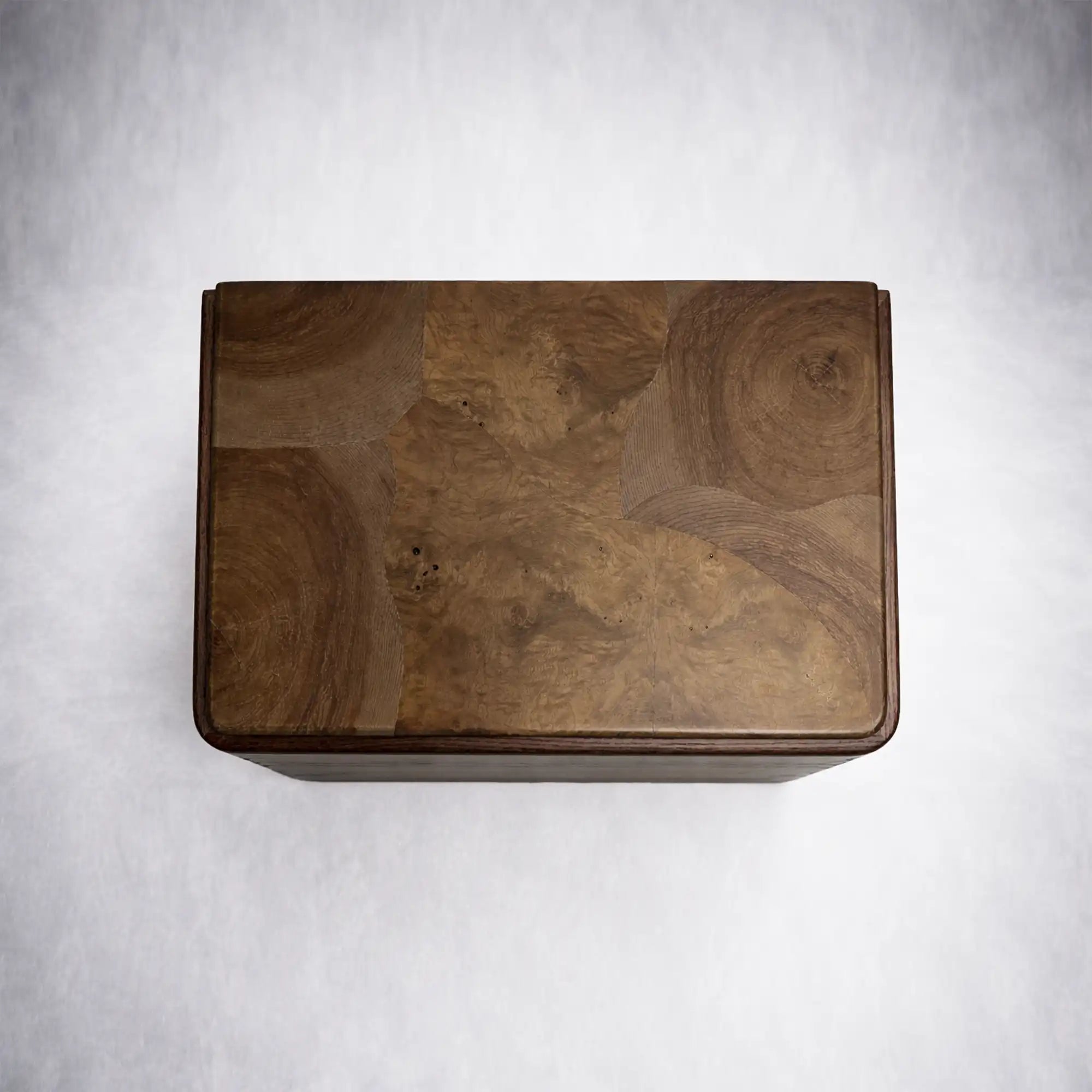 Polanco Closed Nightstand