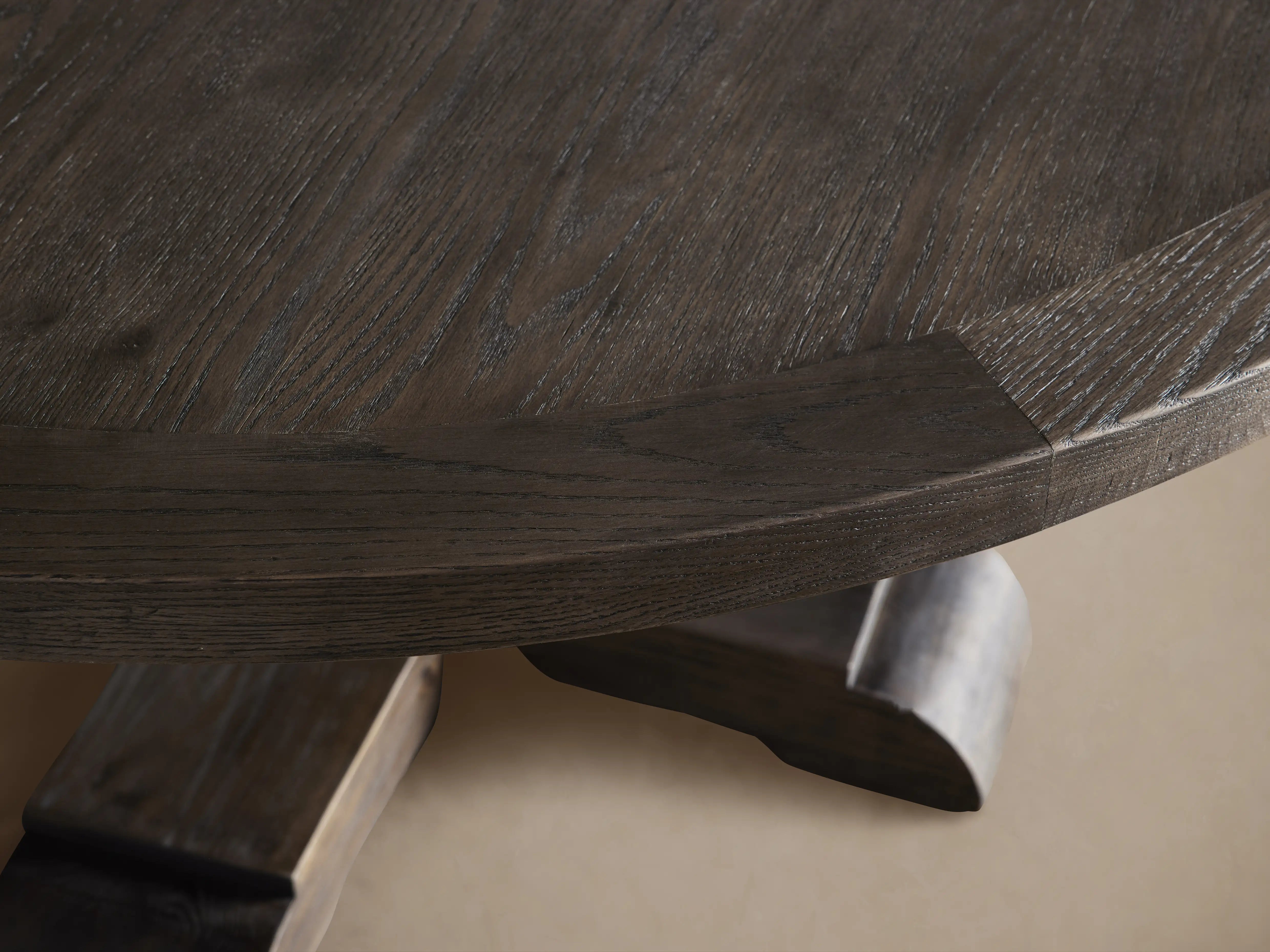 Kensington Round Solid Wood Dining Table Crafted for Classic Dining Spaces