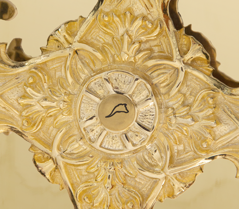 Knox Watch Winder Safe with Fort Knox-Inspired Armor Design