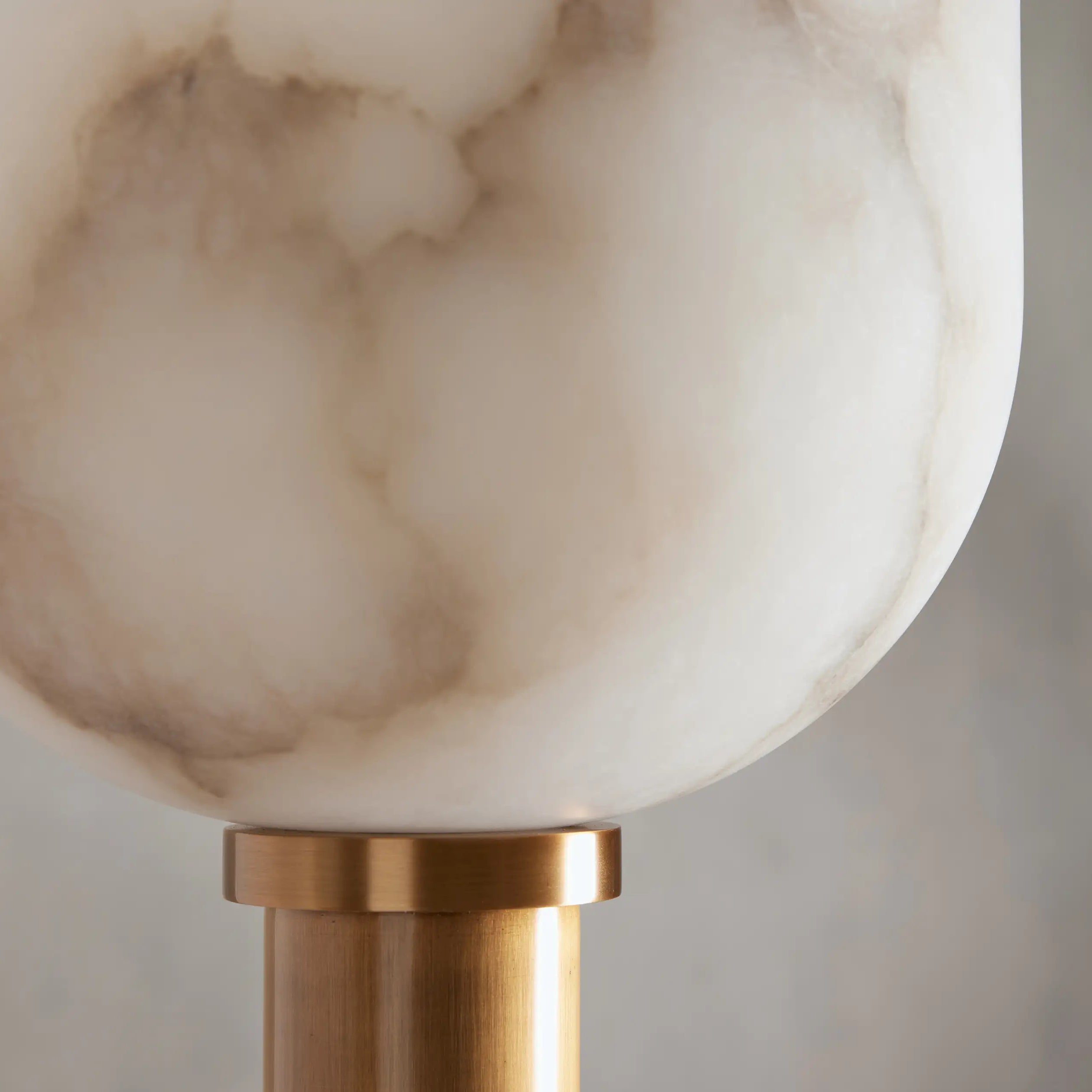 Alle Alabaster Floor Lamp