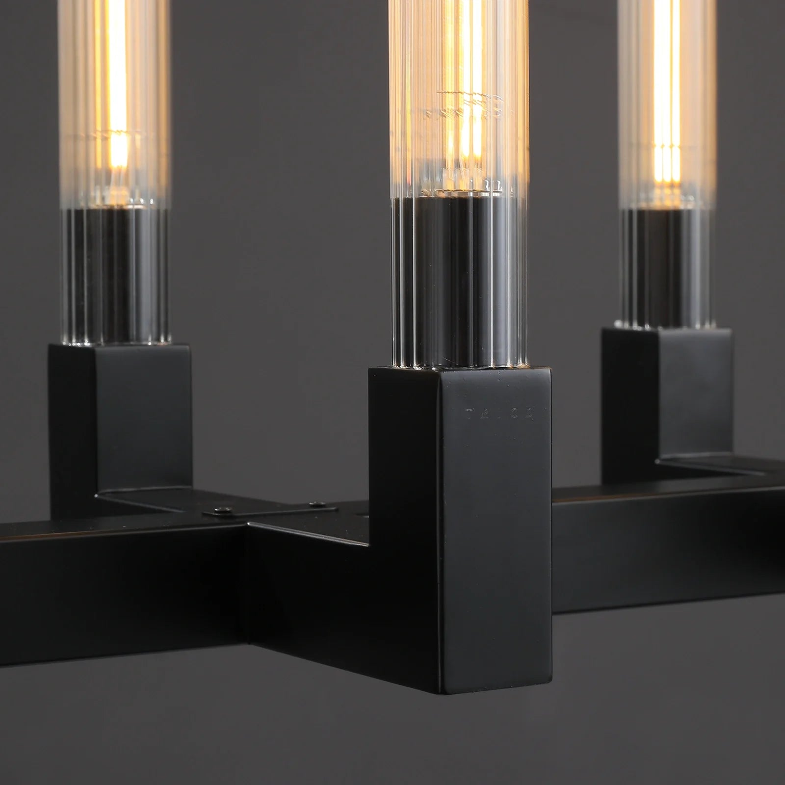 Danle Linear Chandelier