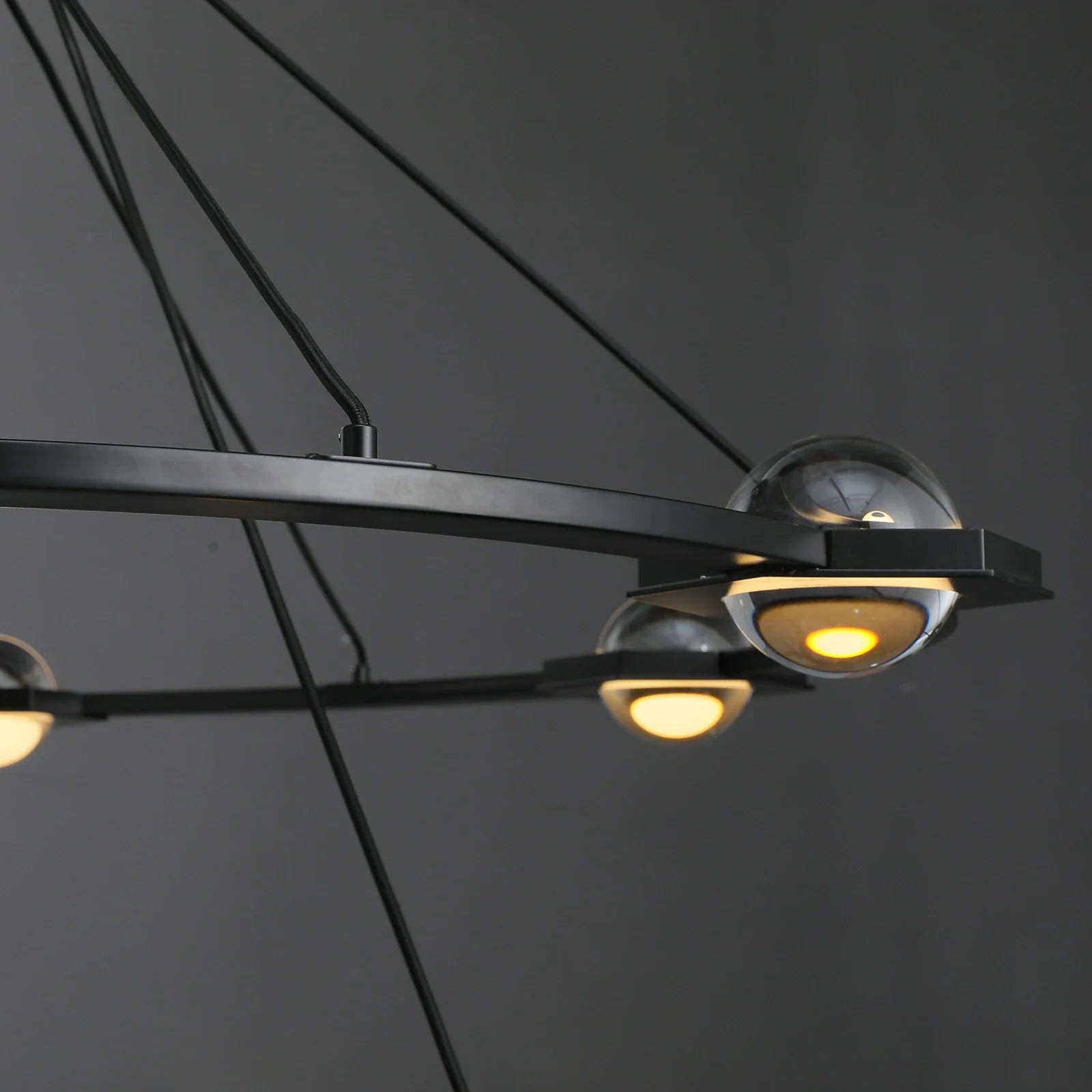 Éclatano 2-Tier Round Chandelier