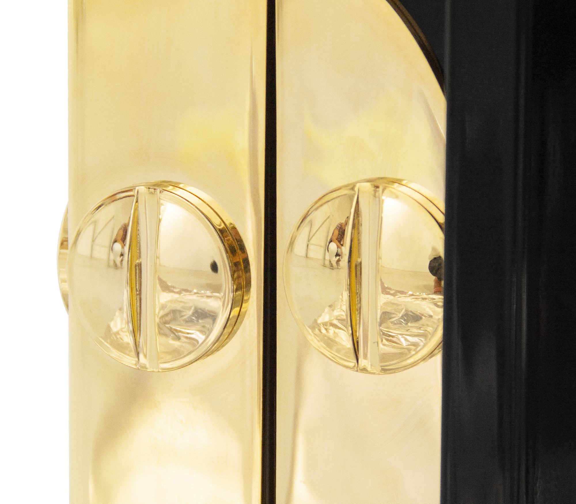 Knox Watch Winder Safe with Fort Knox-Inspired Armor Design