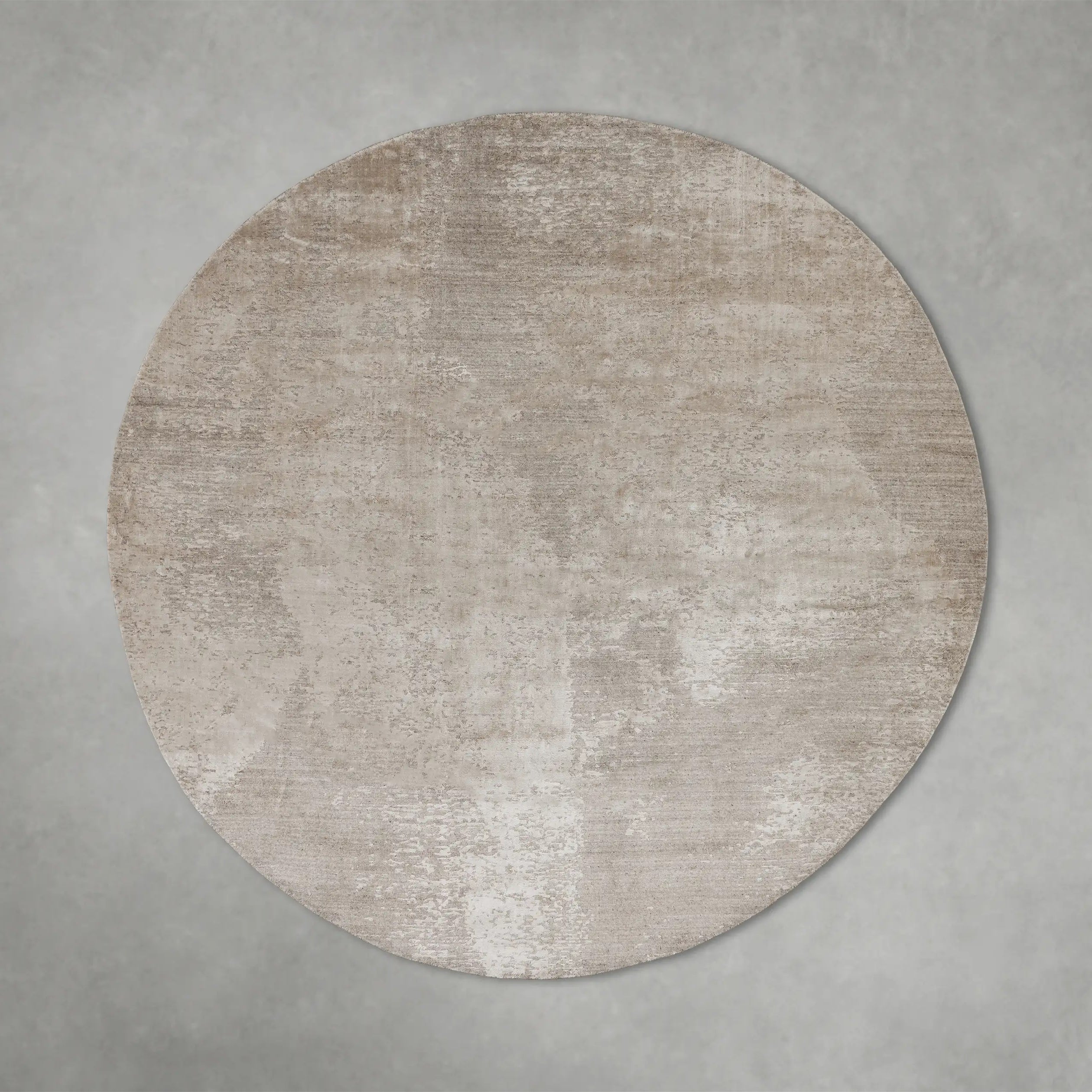 Anala Round Fiber Rug