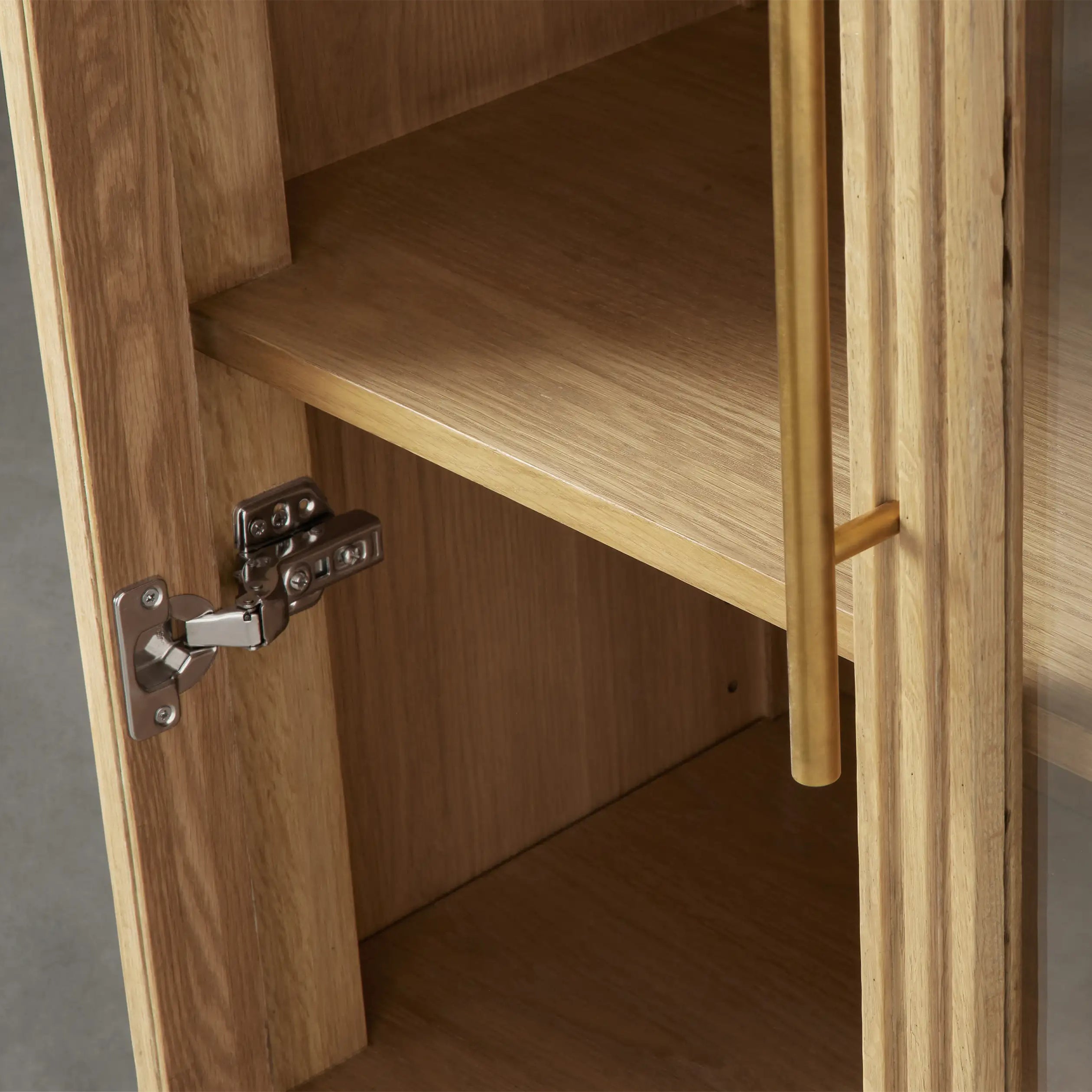 Finnley Glass Cabinet