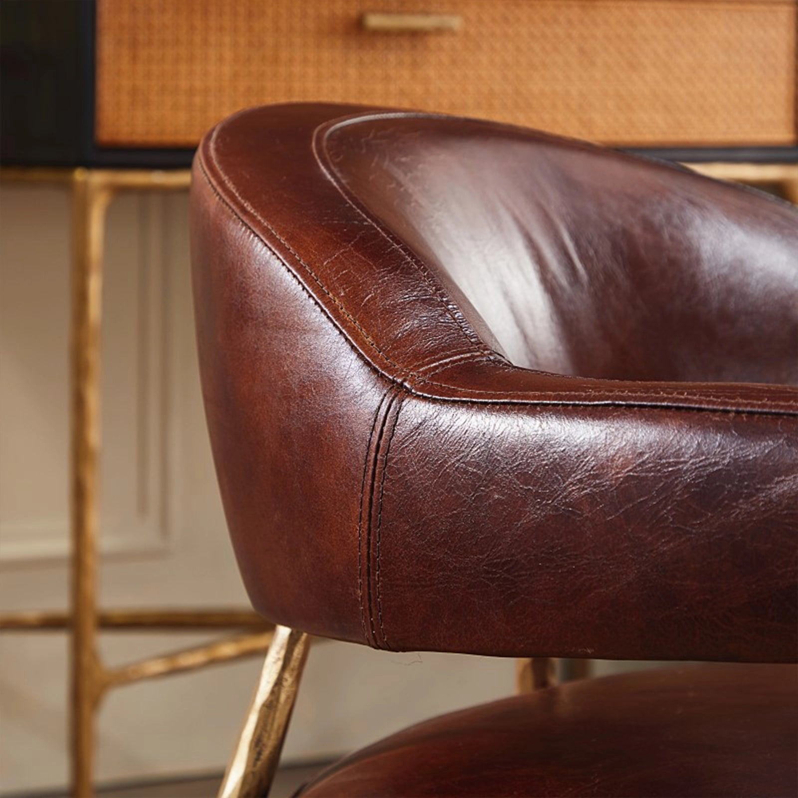 Giacometti semi-circular Leather Armchair