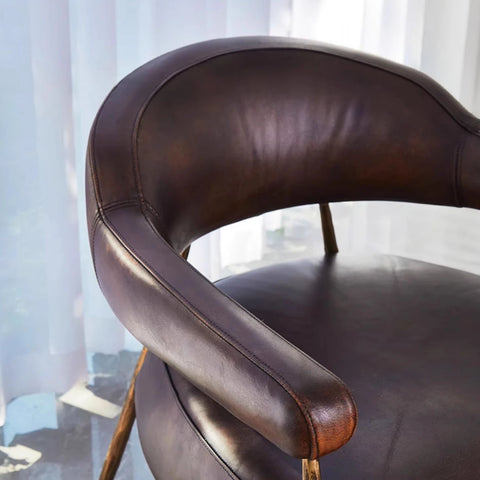 Giacometti semi-circular Leather Armchair