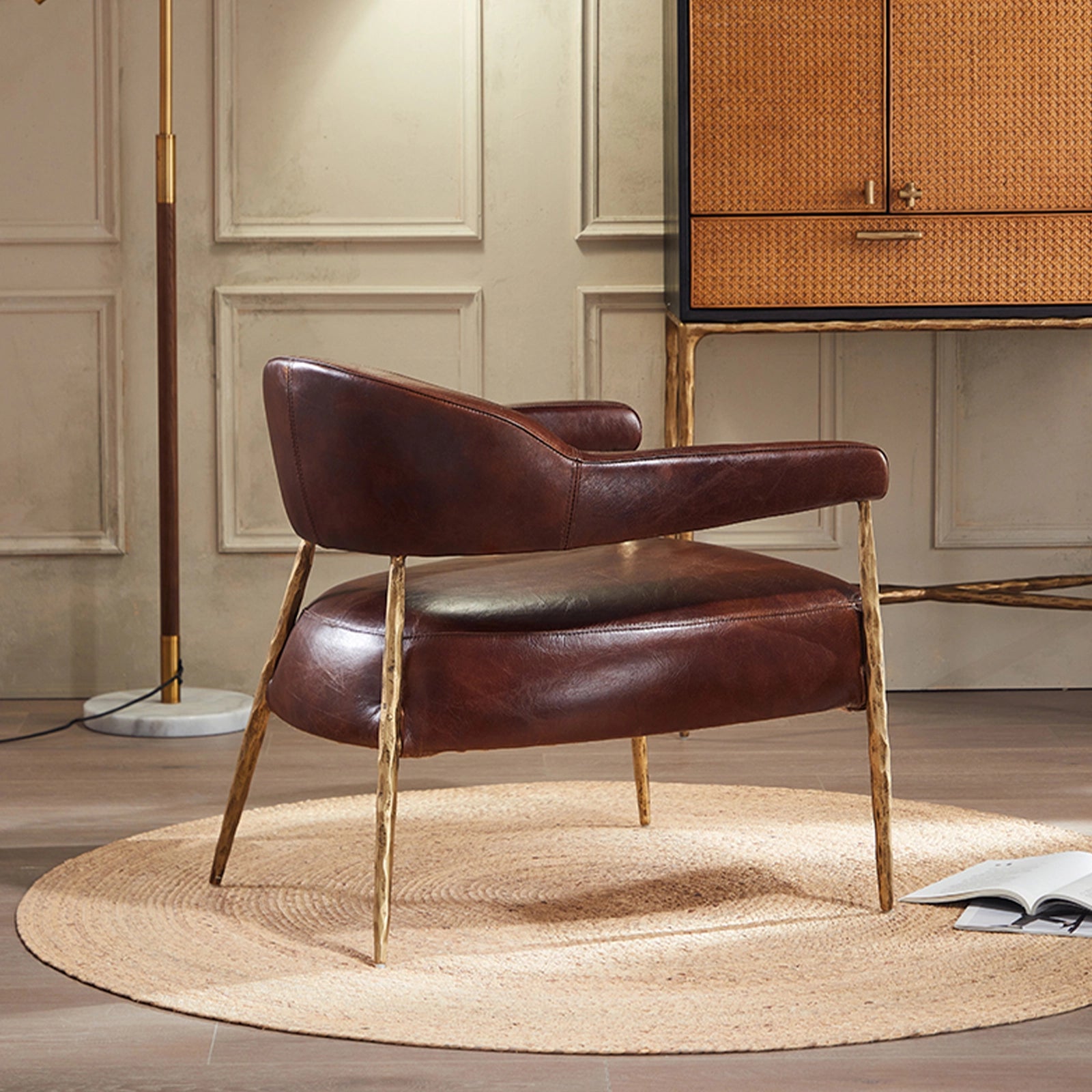 Giacometti semi-circular Leather Armchair