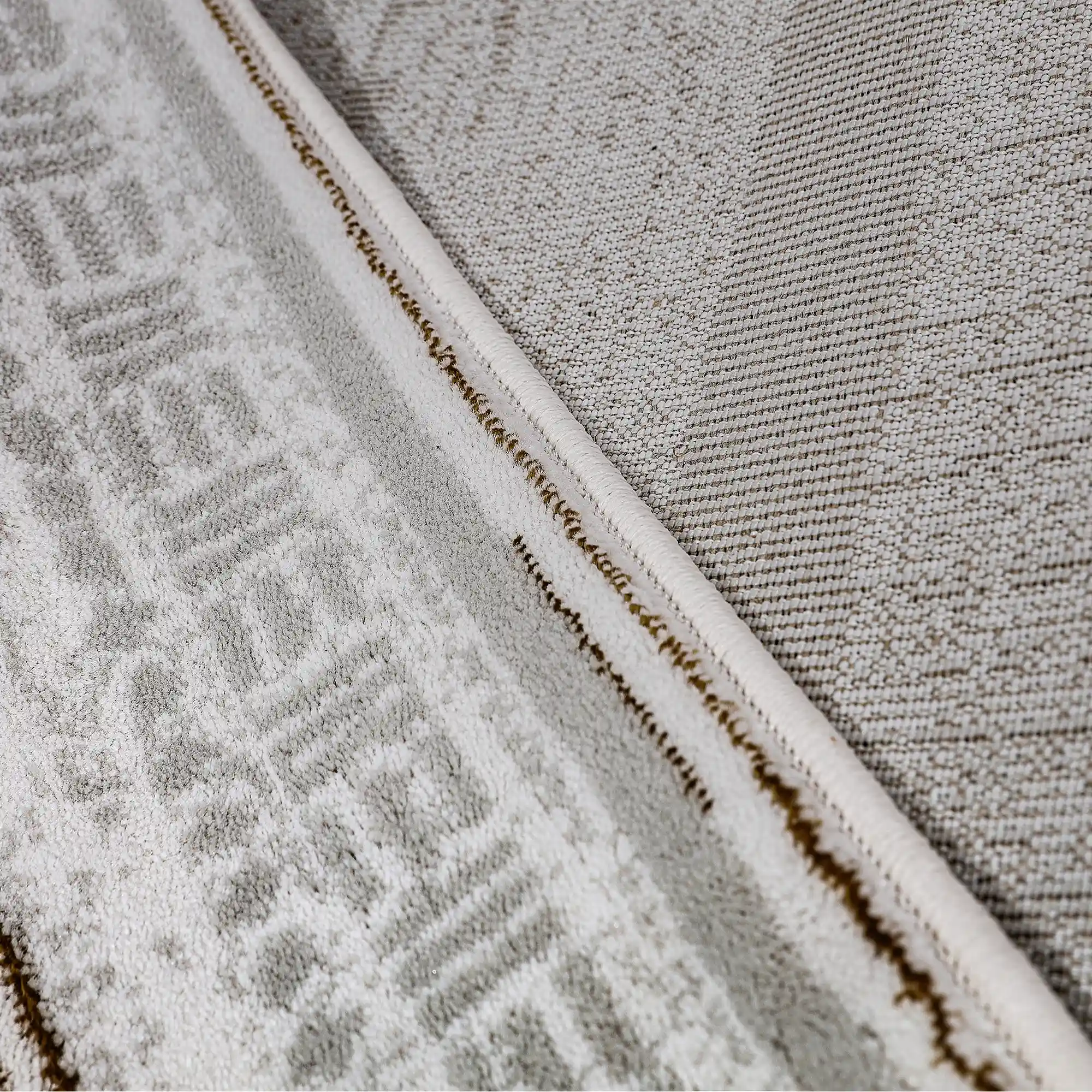 LiuJin Vertical Trace Abstract Ivory Area Rug