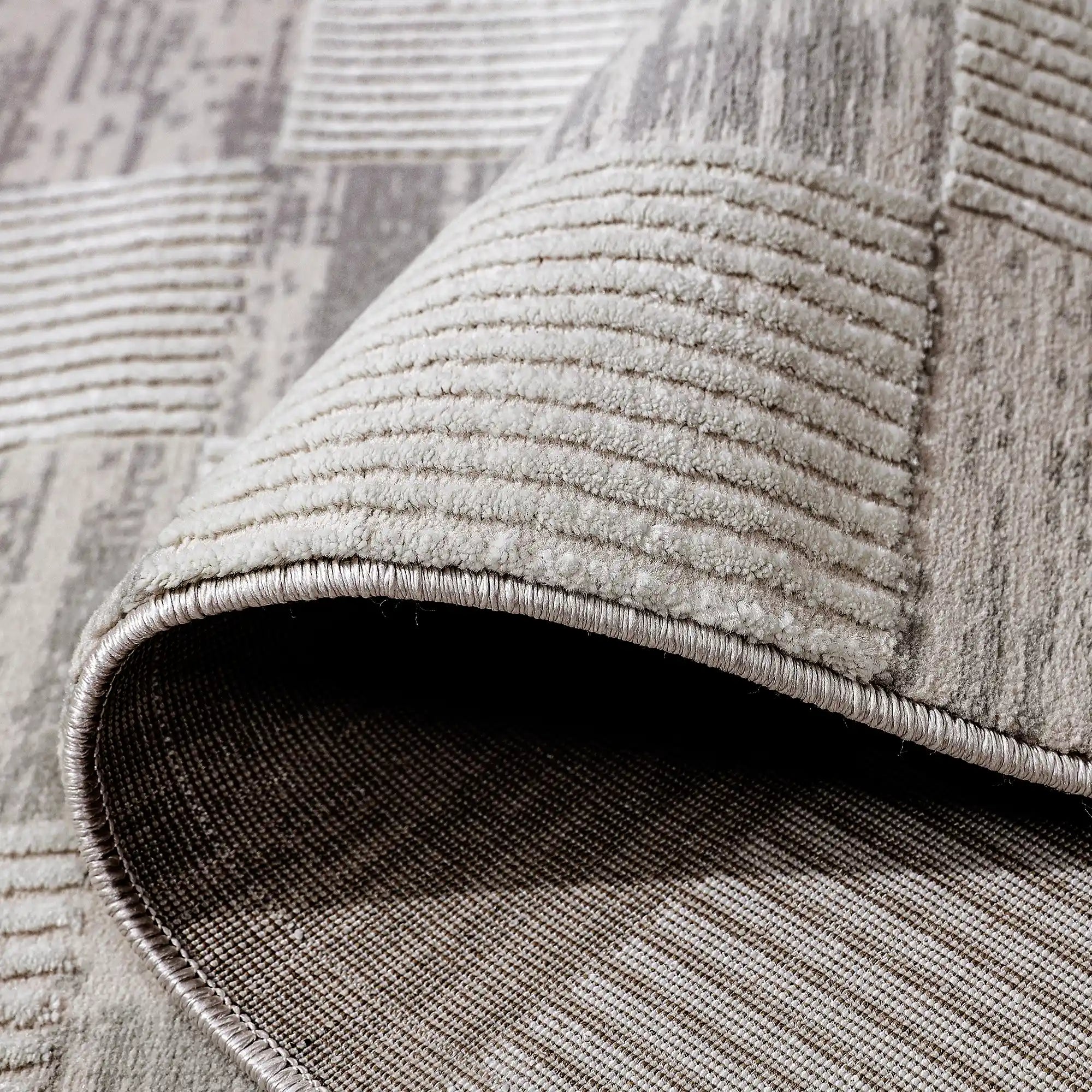 Safei Textured Grid Calm Interior Area Rug