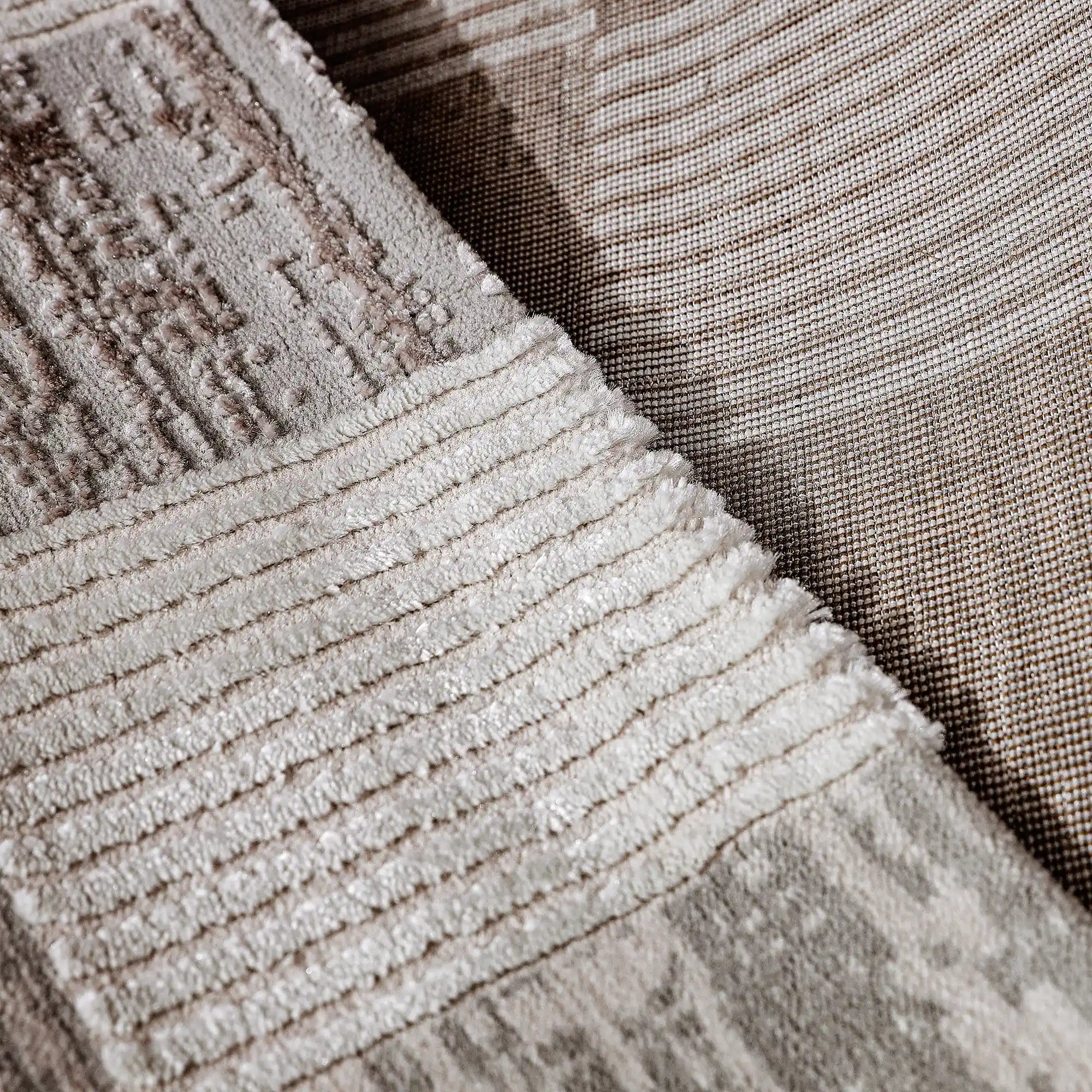 Safei Textured Grid Calm Interior Area Rug