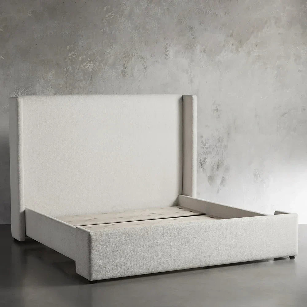 Wyller Bed