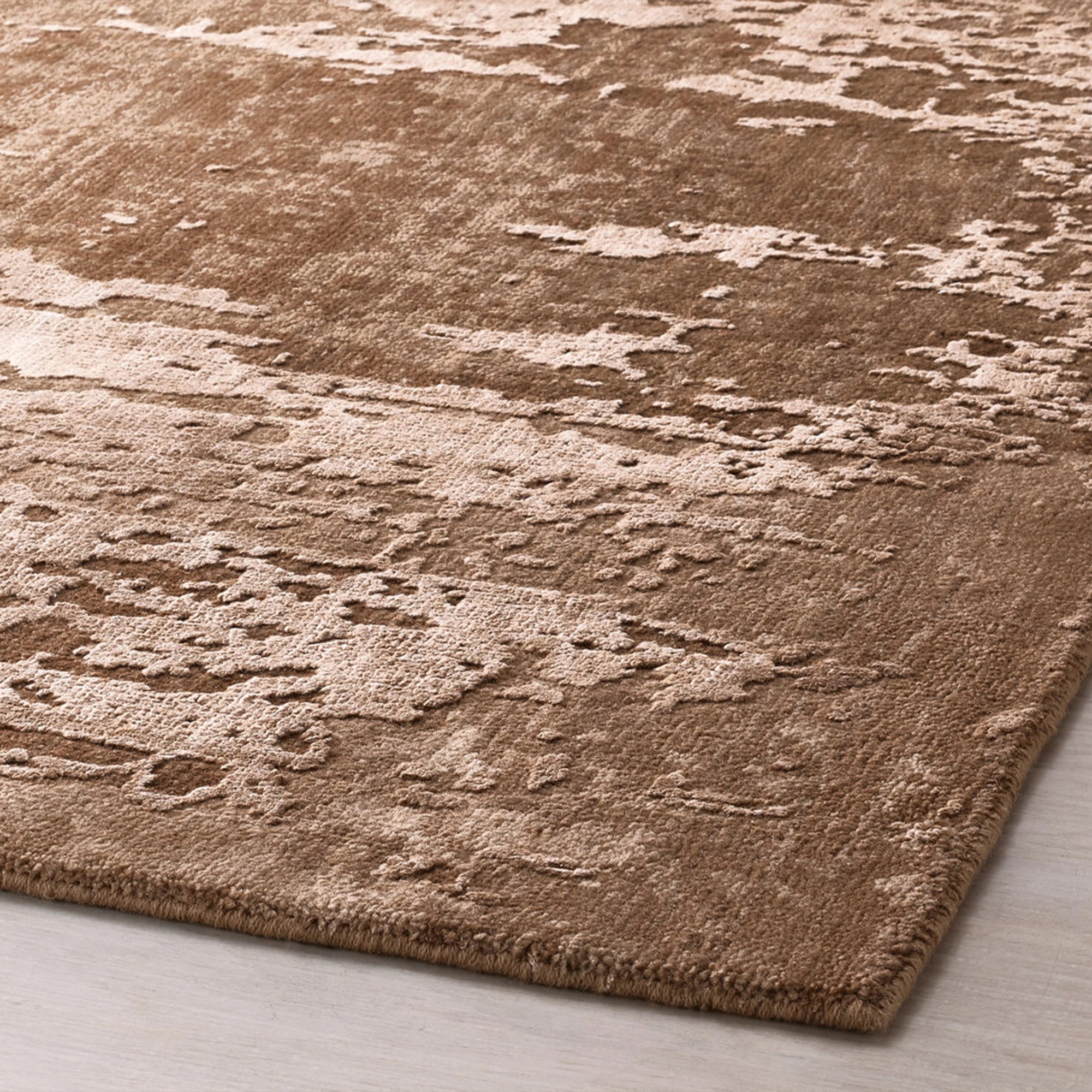 Emary Wool & Silk Hand-Knotted Rug