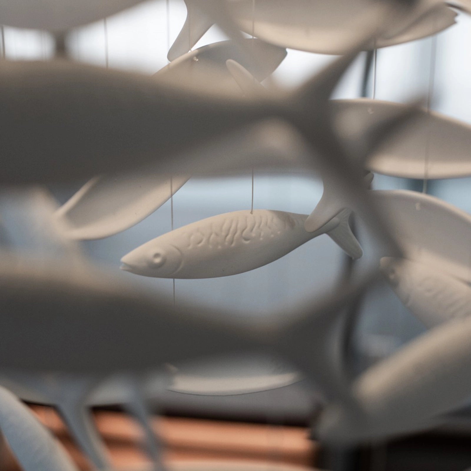 Shoal Oval Shape Porcelain Fish Chandelier