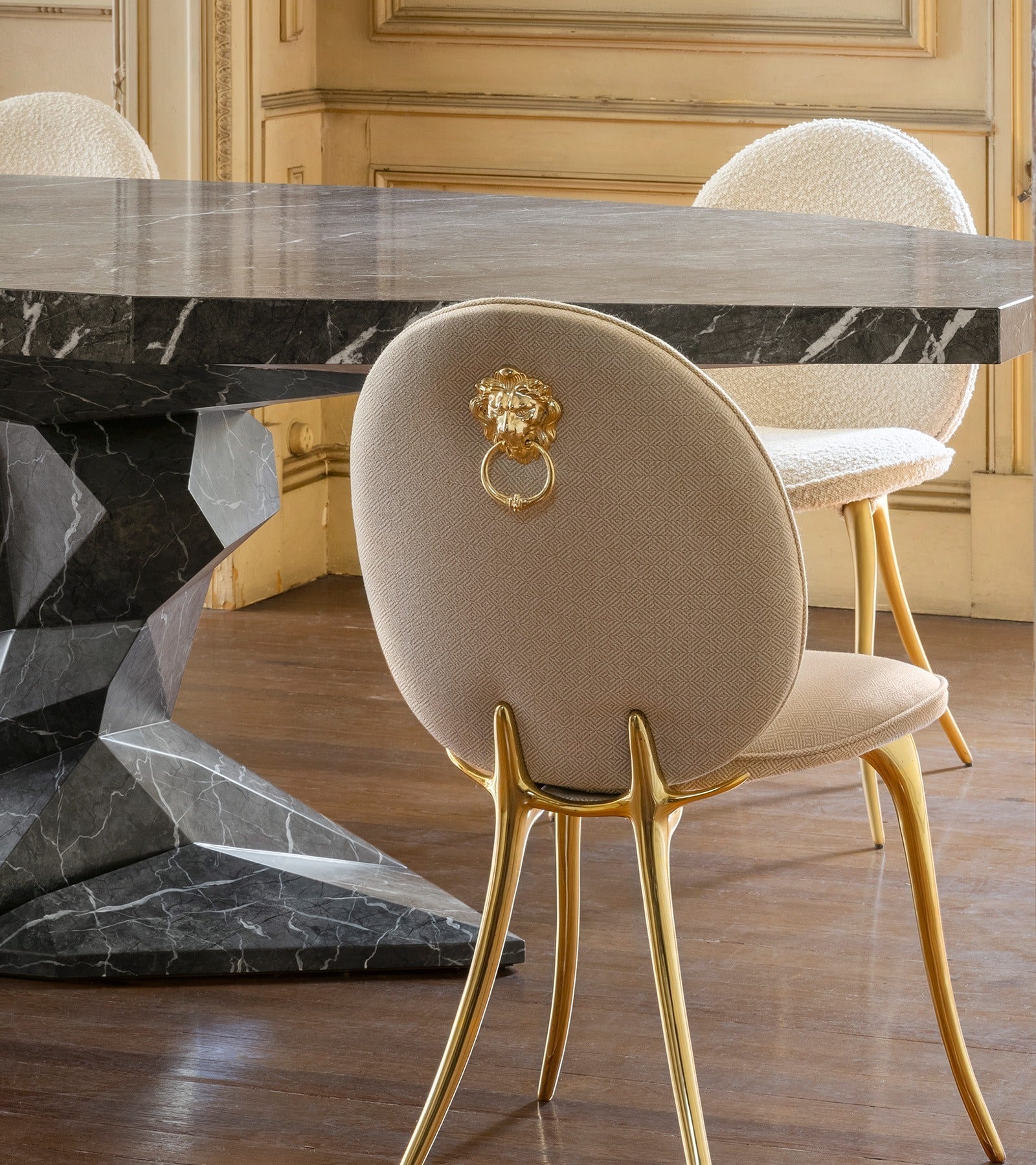 Faceted Design Dining Table for Dining Room