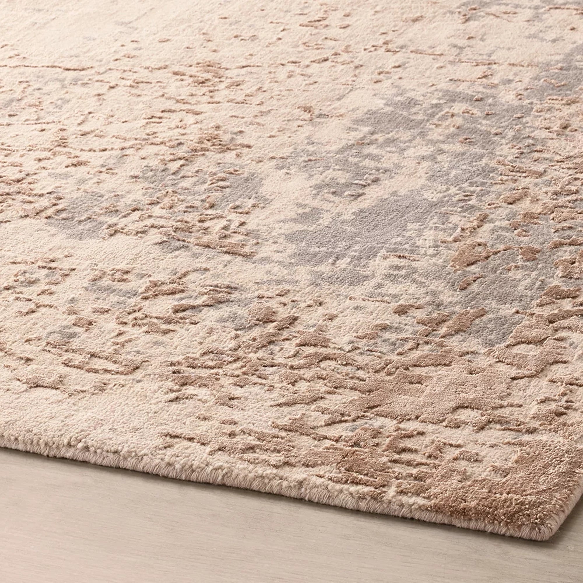 Issa Hand-Knotted Rug