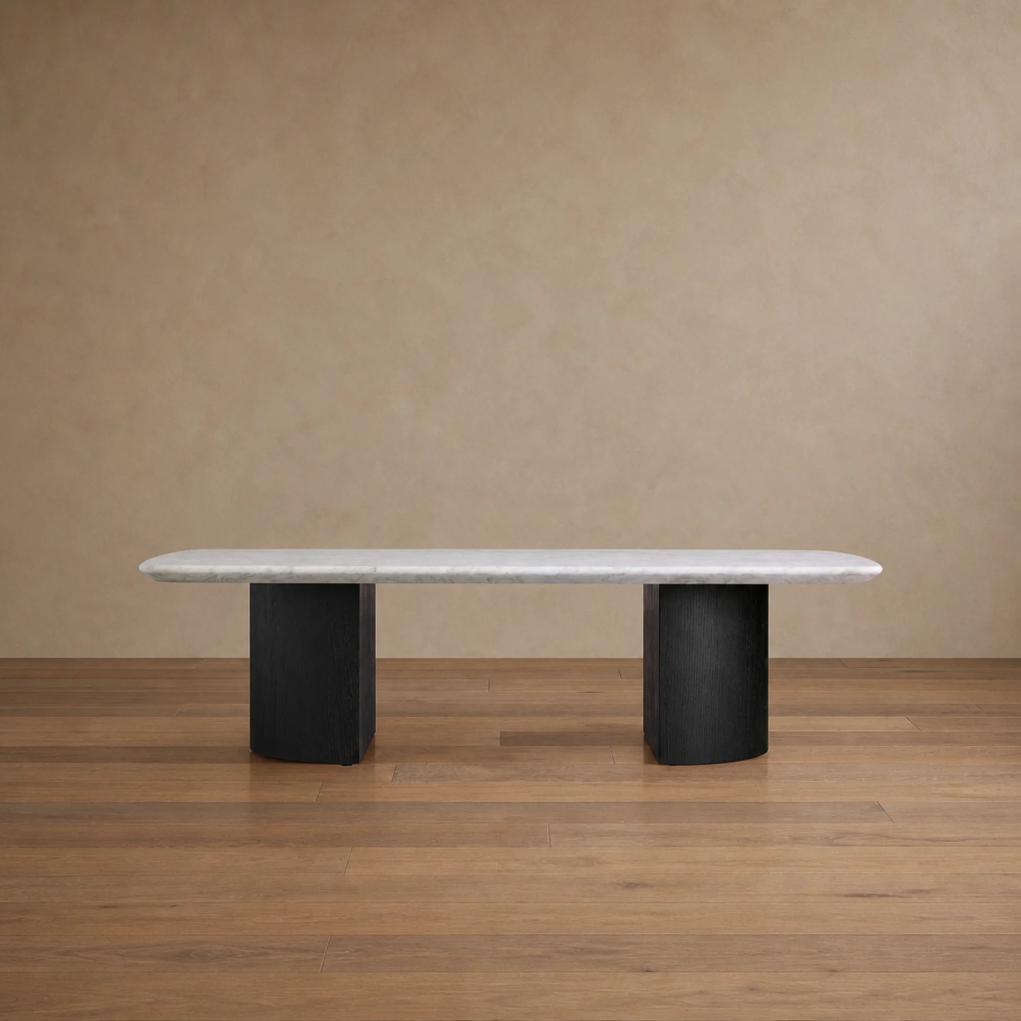 CARRARA / EBONY