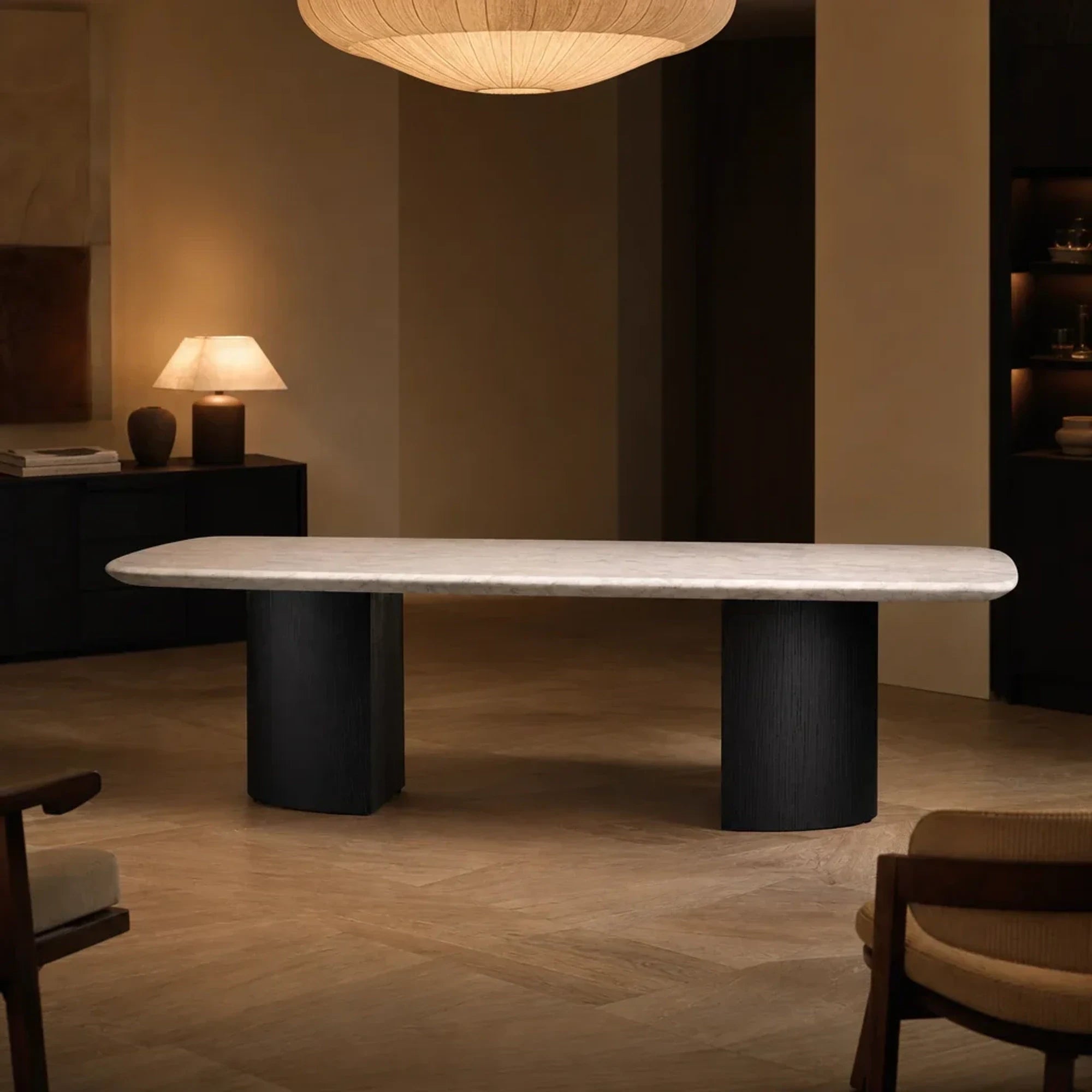 CARRARA / EBONY