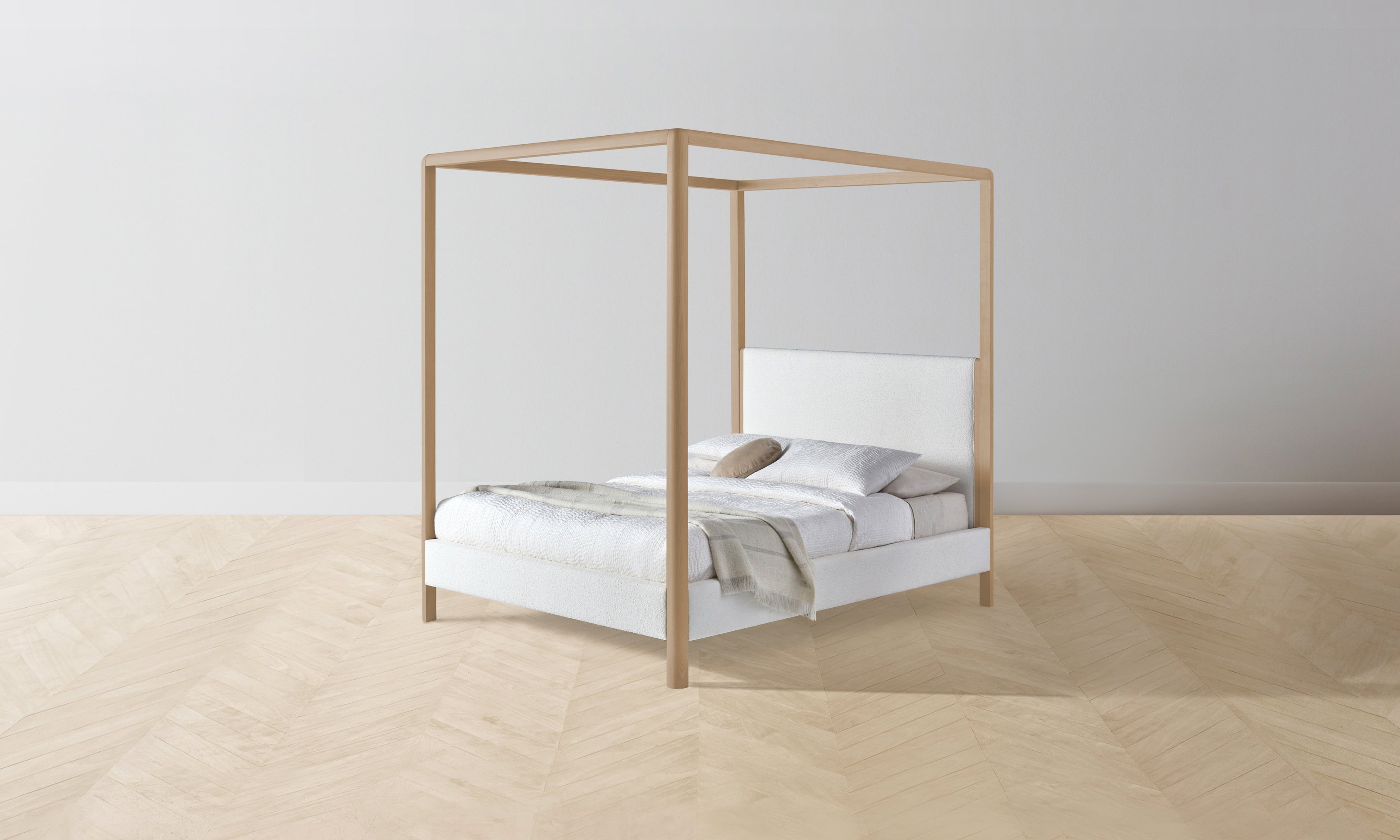 Thompson Canopy Performance Bouclé Polar Bed